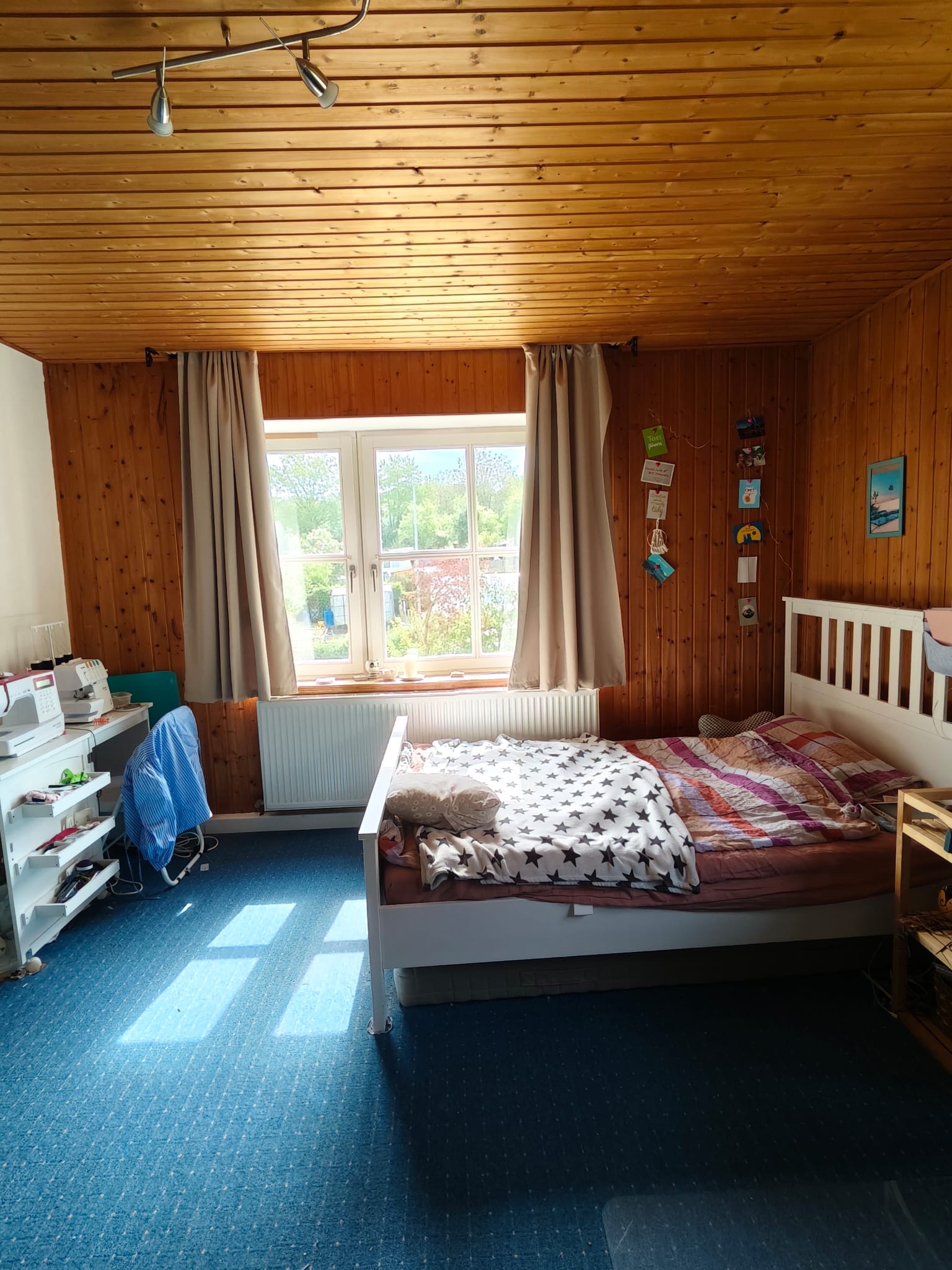 Helles und ruhiges Zimmer in der Weststadt